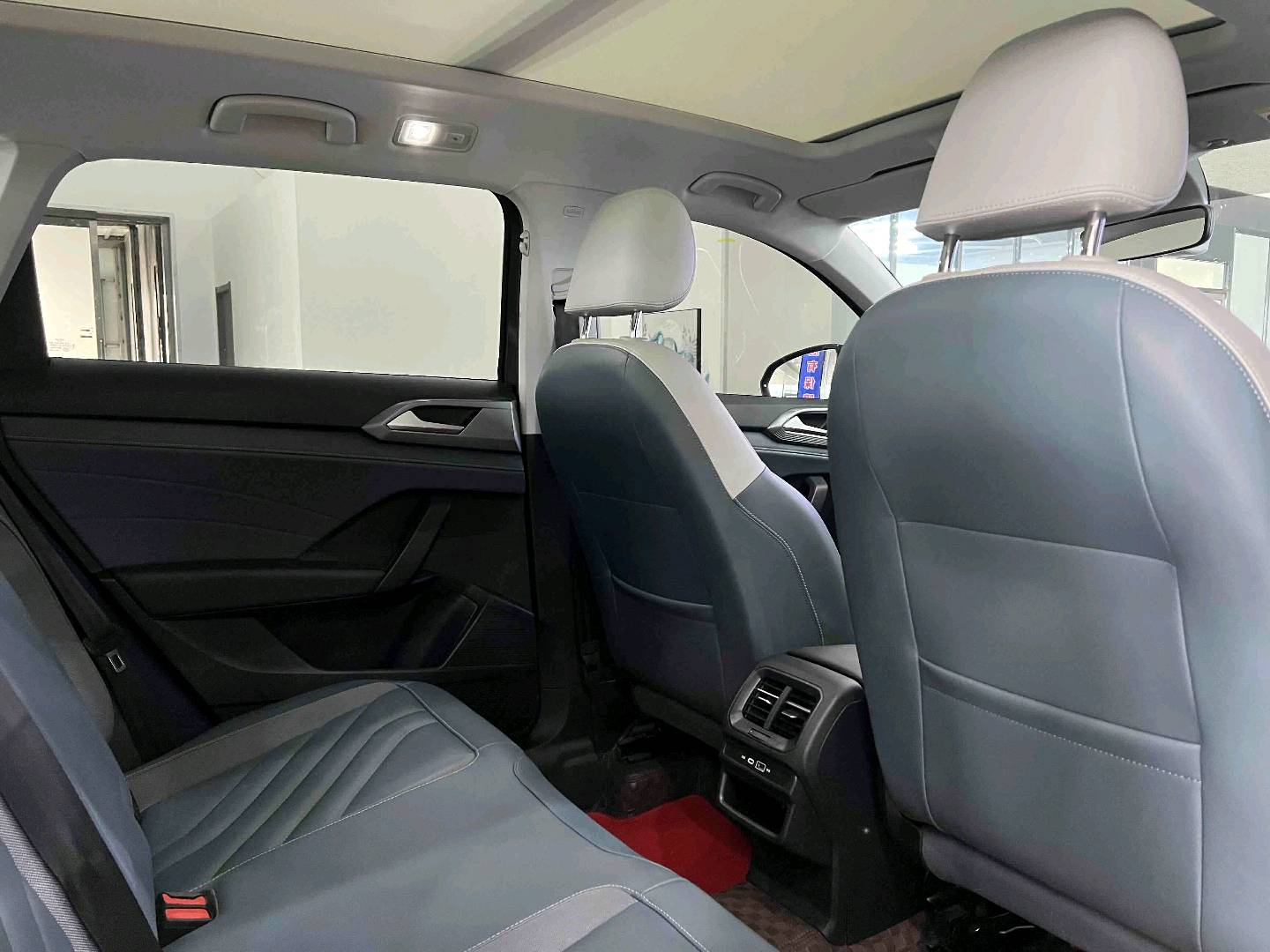 Volkswagen Tharu 2024 imagem de carro #5
