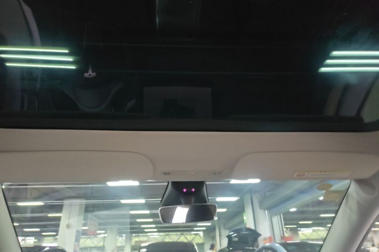 Tesla Model Y 2023 #18 Tesla Model Y 2023 imagen de coche #18