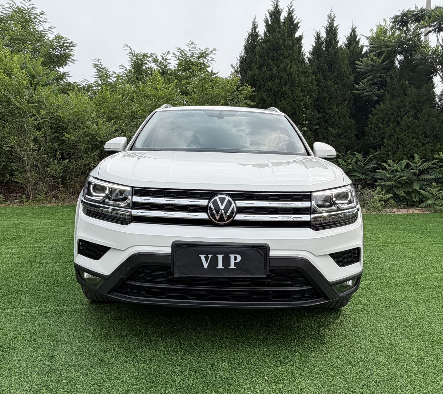 Volkswagen Tharu 2022 car image #2