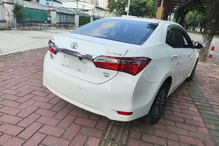 Toyota Corolla 2018 изображение автомобиля #7