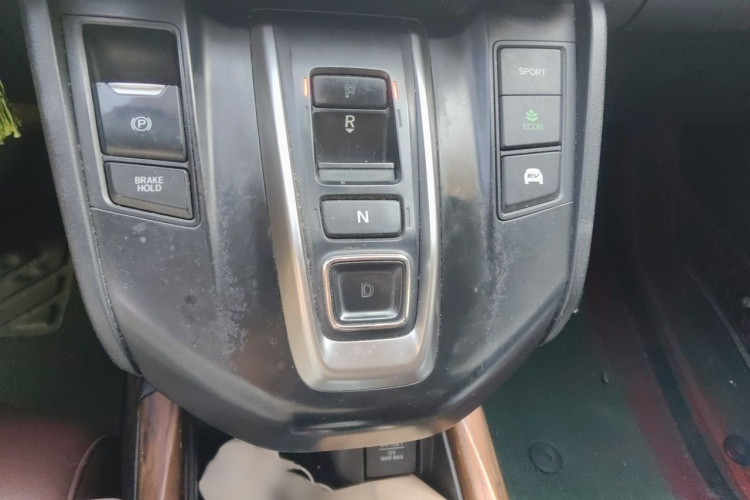 Honda CR-V 2018 #15 Honda CR-V 2018 immagine di auto #15