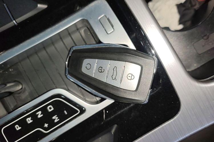 GEELY Emgrand GS 2020 car image #9