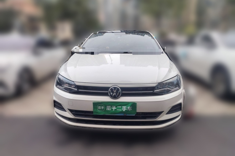 Volkswagen Polo 2021 car image #3
