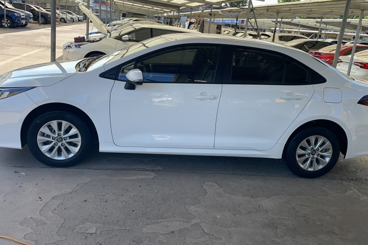 Toyota Corolla 2021 car image #9