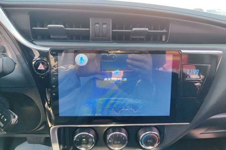 Toyota Corolla 2019 car image #13
