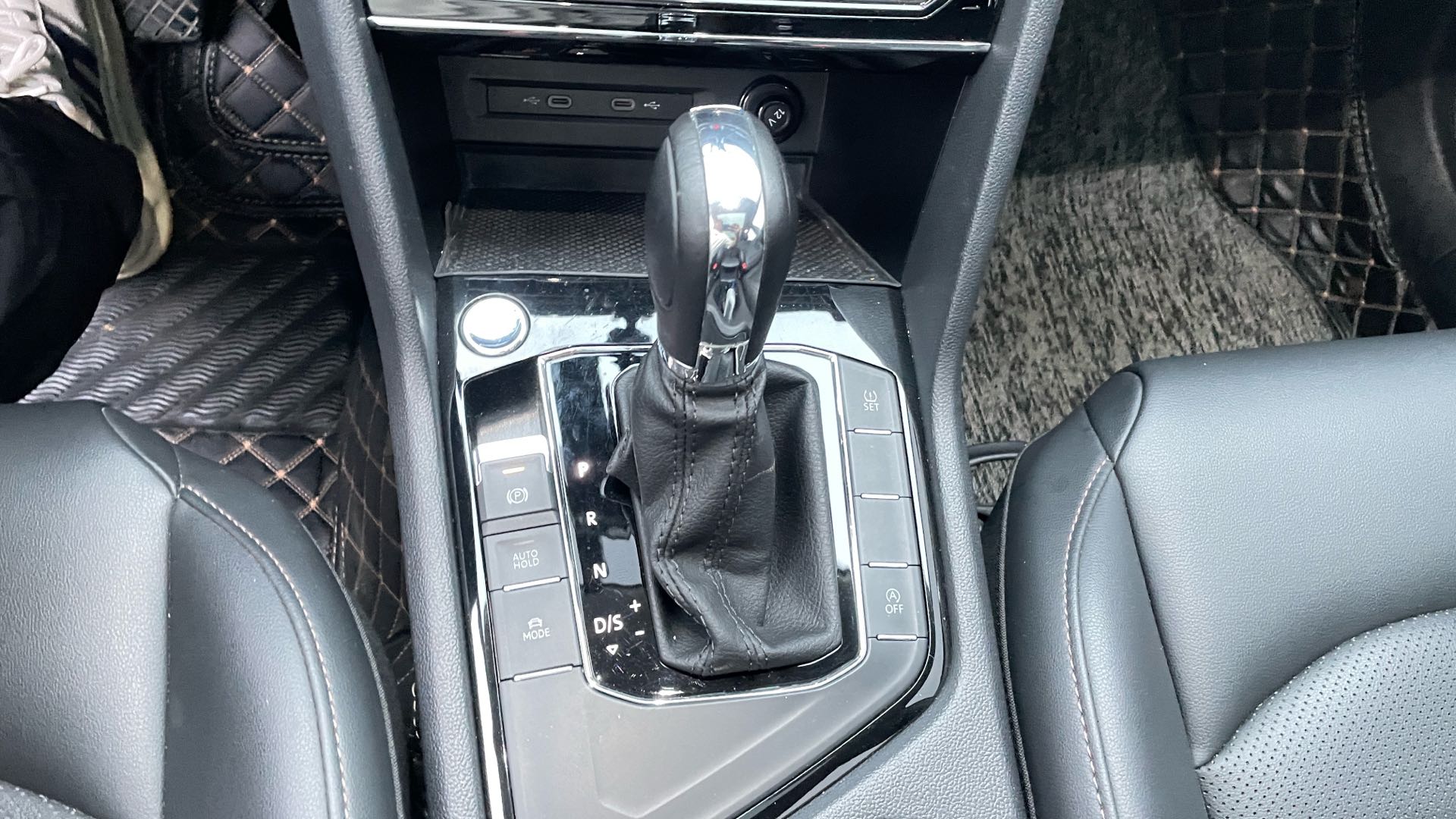 2022 #16 2022 car image #16