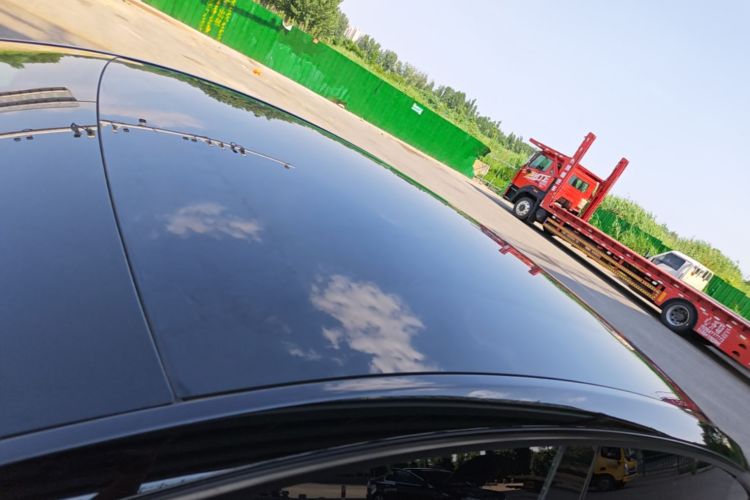 Tesla Model Y 2023 immagine di auto #25
