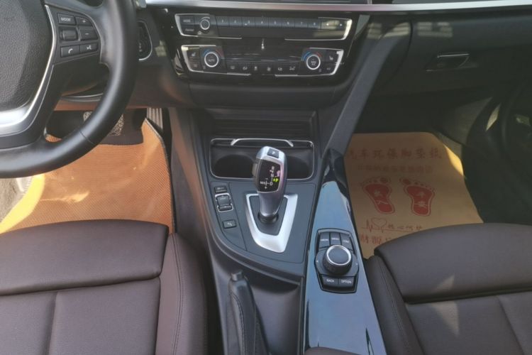 BMW 3 Series 2017 #14 BMW 3 Series 2017 car image #14