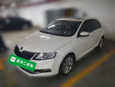 Skoda Rapid 2019 Skoda Rapid 2019 image de voiture