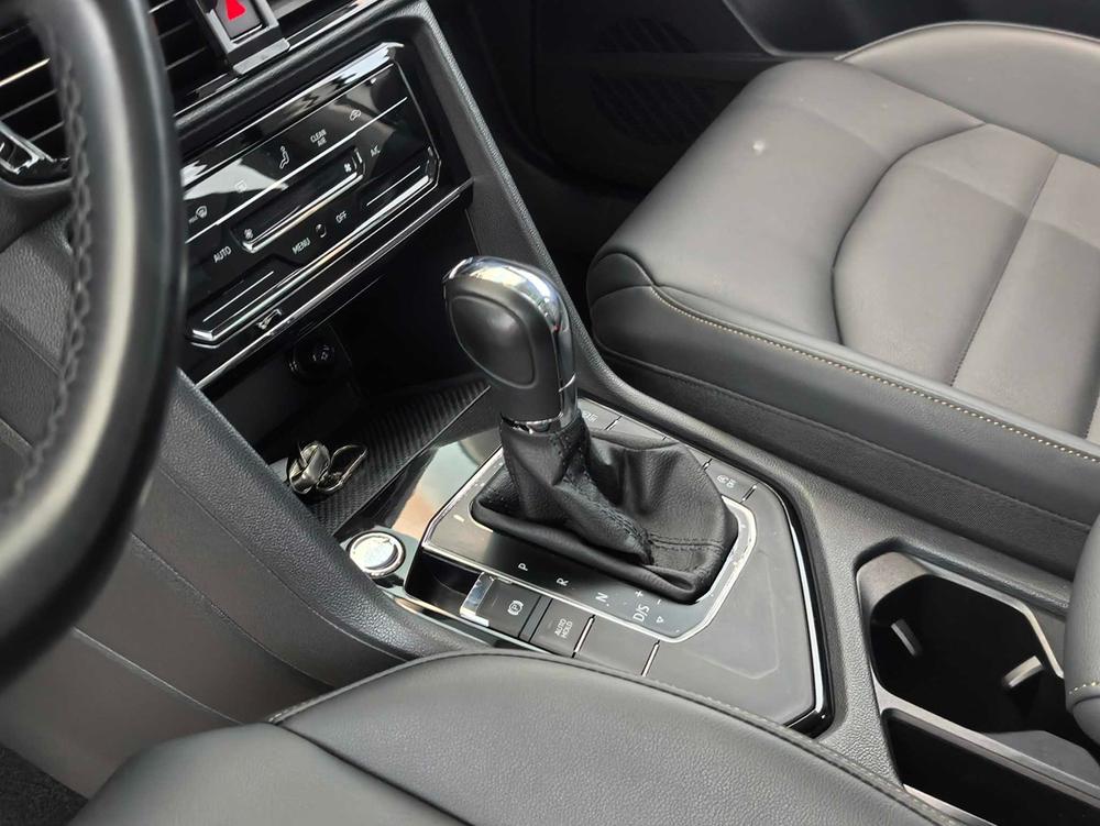 Volkswagen Tharu 2021 car image #18