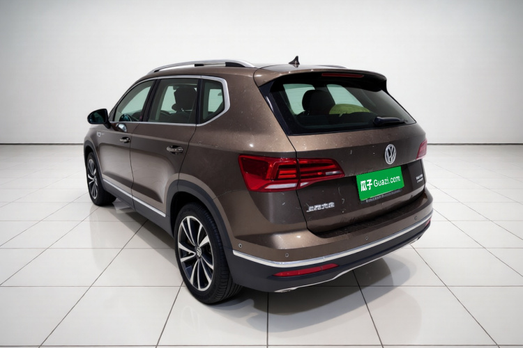 Volkswagen Tharu 2018 car image #5