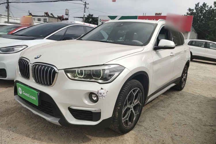 BMW X1 2019 #2 BMW X1 2019 car image #2