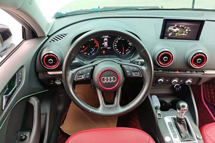 Audi A3 2018 image de voiture #11