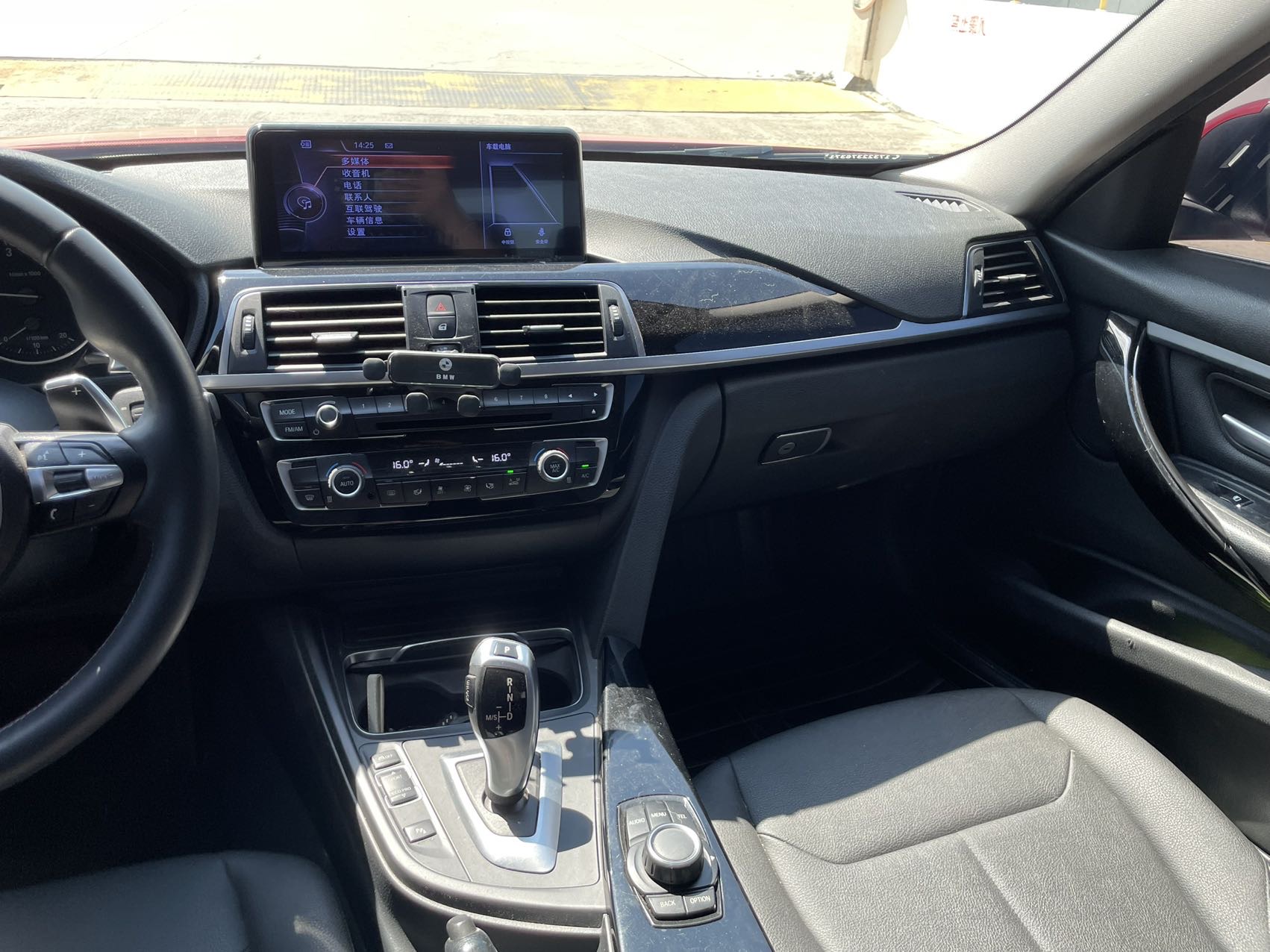 BMW 3 Series 2017 #10 BMW 3 Series 2017 car image #10