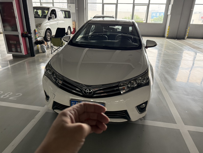 Toyota Corolla 2015 car image #2