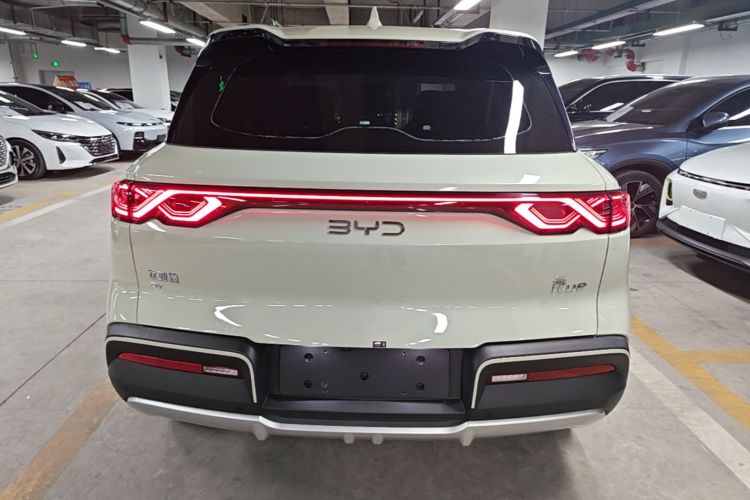 BYD YuanUP 2024 #6 BYD YuanUP 2024 изображение автомобиля #6
