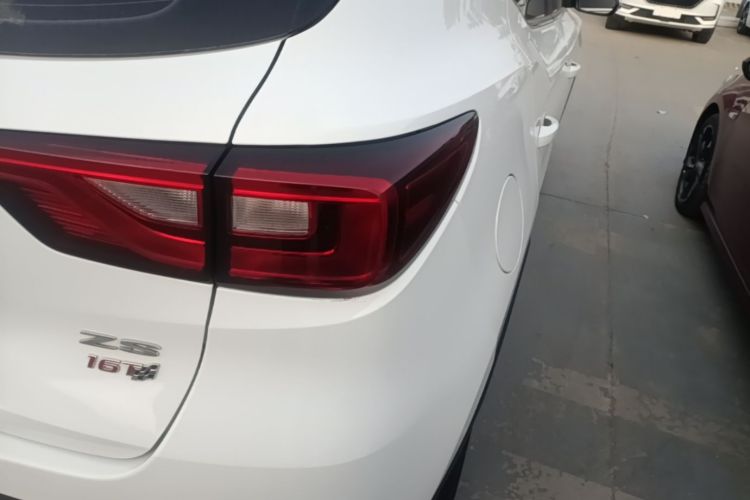 MG ZS 2020 car image #8