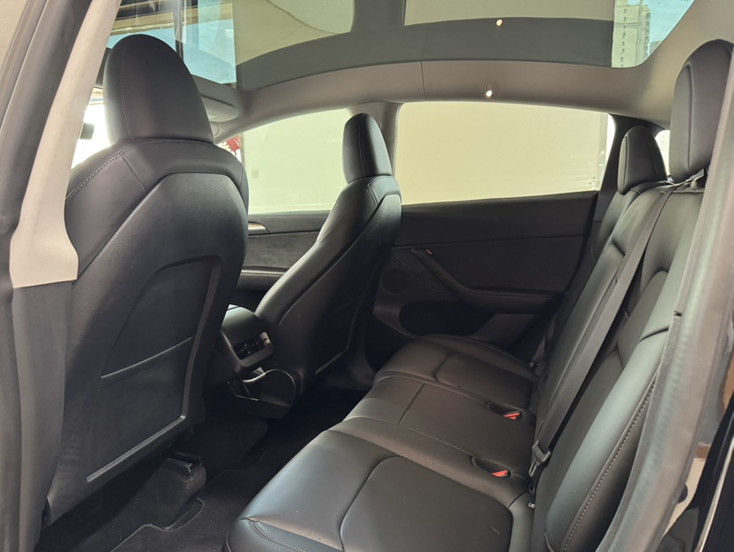 Tesla Model Y 2023 #8 Tesla Model Y 2023 immagine di auto #8