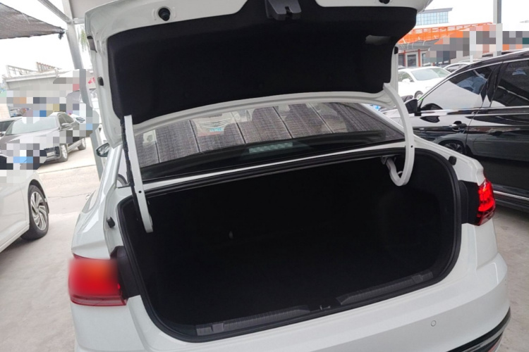 Volkswagen Bora 2024 صورة سيارة #19