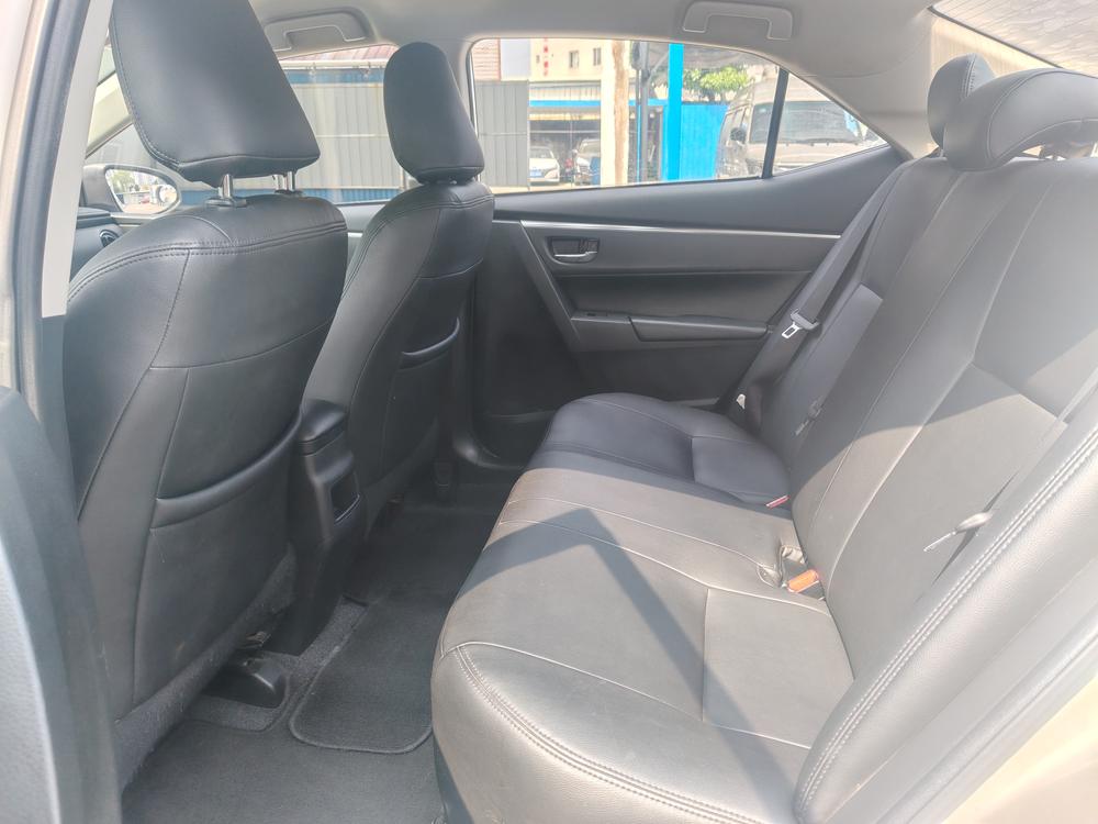 Toyota Corolla 2018 car image #9