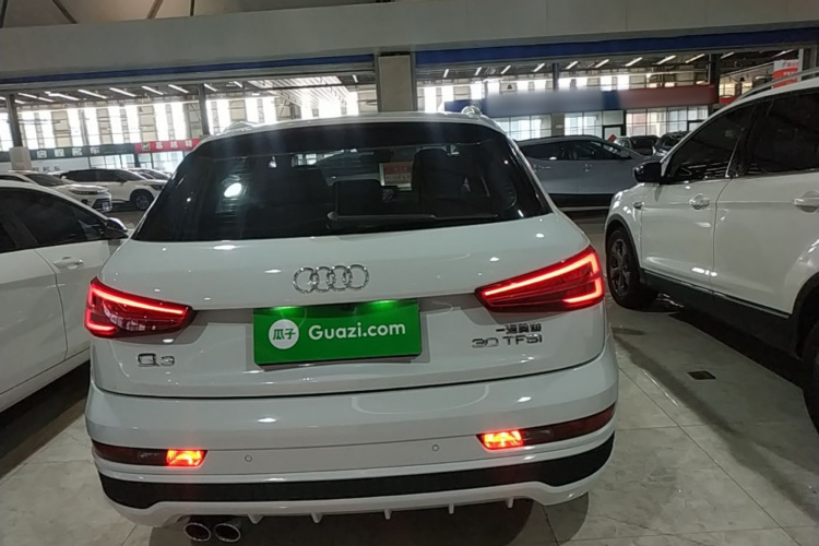 Audi Q3 2019 #6 Audi Q3 2019 car image #6