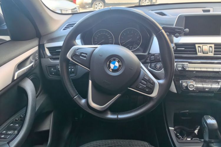 BMW X1 2017 immagine di auto #12