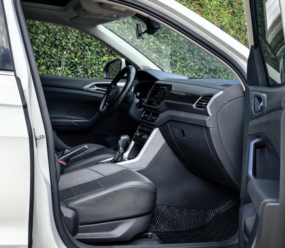 Volkswagen T-Cross 2020 car image #25