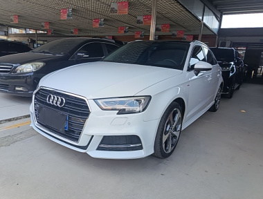 Audi A3 2019 car image 