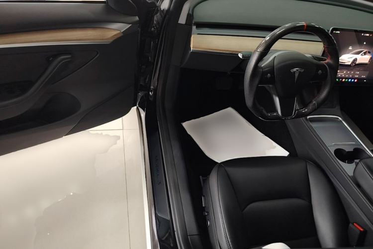 Tesla Model 3 2023 #16 Tesla Model 3 2023 car image #16