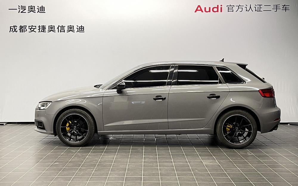 Audi A3 2019 car image #3