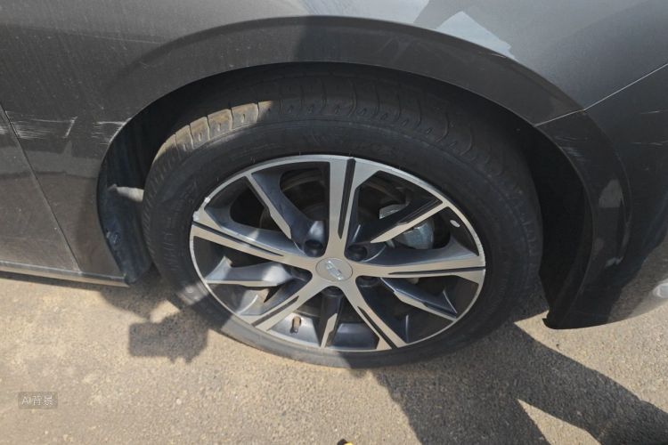 GEELY Emgrand 2022 #9 GEELY Emgrand 2022 car image #9
