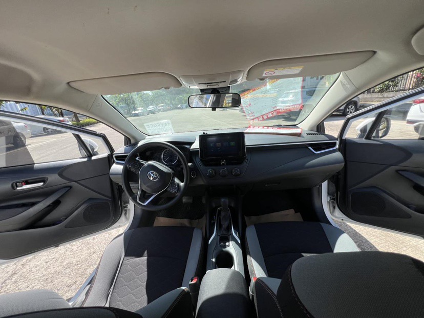 Toyota Corolla 2023 car image #9