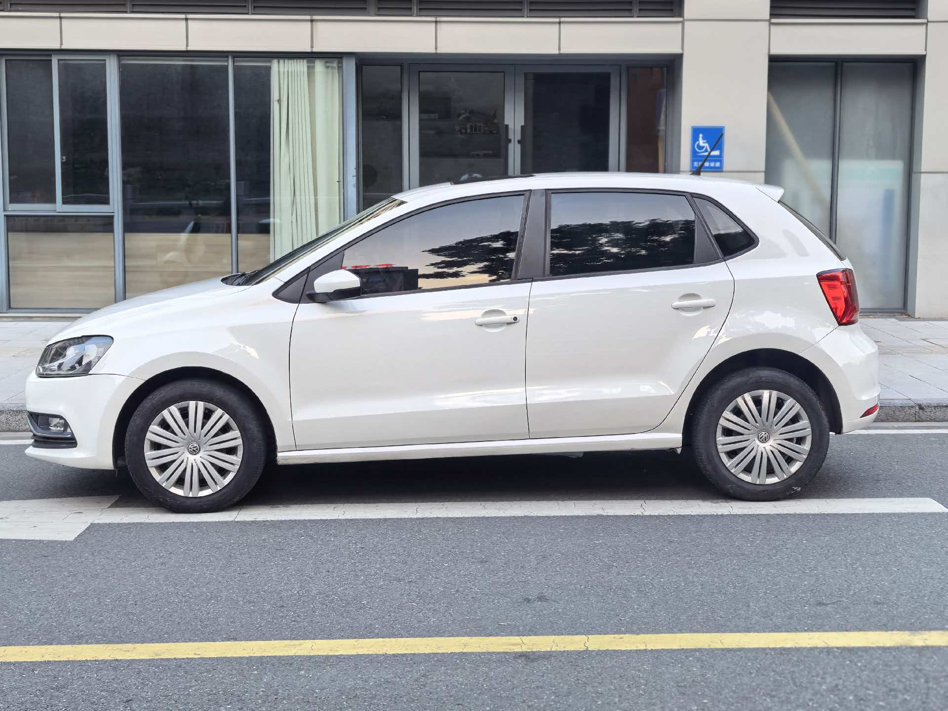Volkswagen Polo 2016 #4 Volkswagen Polo 2016 car image #4