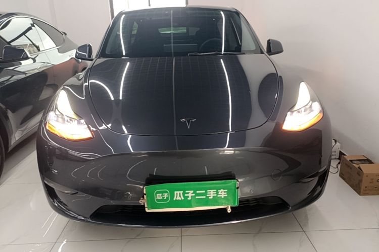 Tesla Model Y 2022 image de voiture #3
