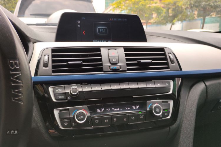 BMW 3 Series 2018 #15 BMW 3 Series 2018 car image #15