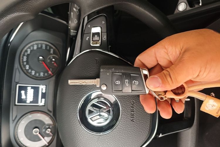 Volkswagen Lavida 2019 #9 Volkswagen Lavida 2019 car image #9