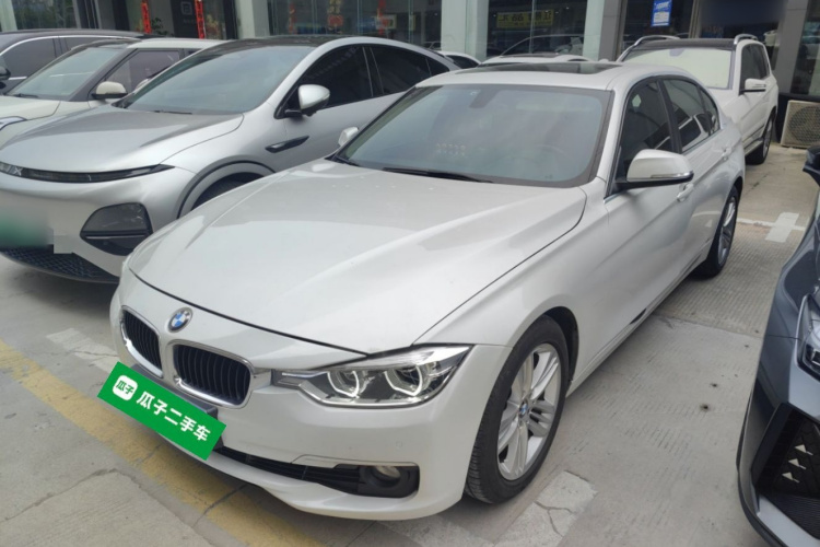 BMW 3 Series 2017 car image #2