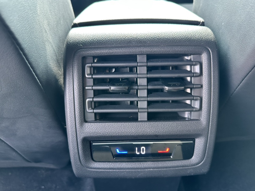Volkswagen Golf 2022 immagine di auto #19
