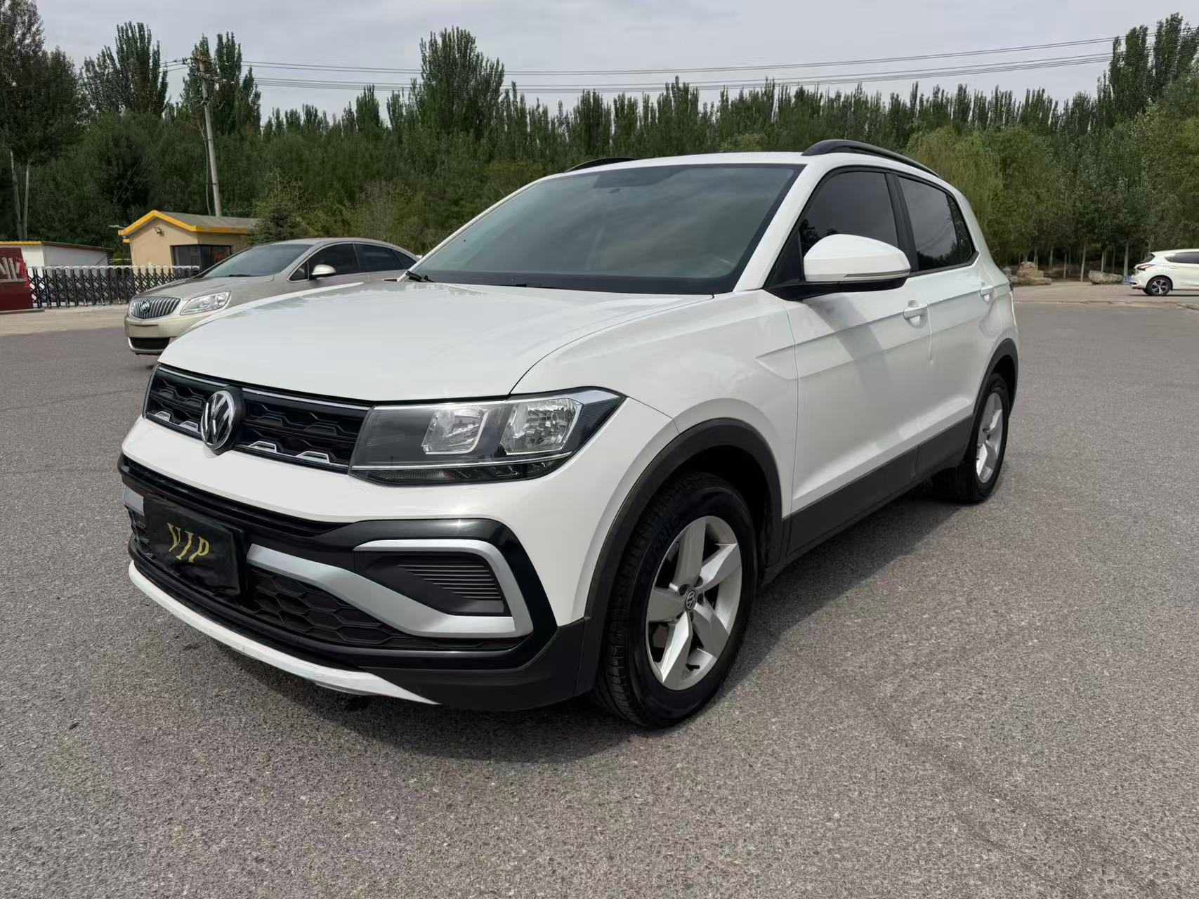 Volkswagen T-Cross 2020 Volkswagen T-Cross 2020 car image
