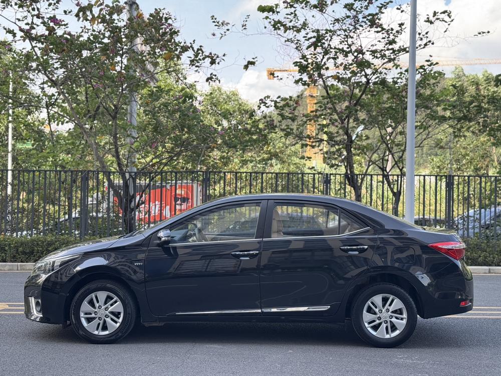 Toyota Corolla 2015 #4 Toyota Corolla 2015 car image #4
