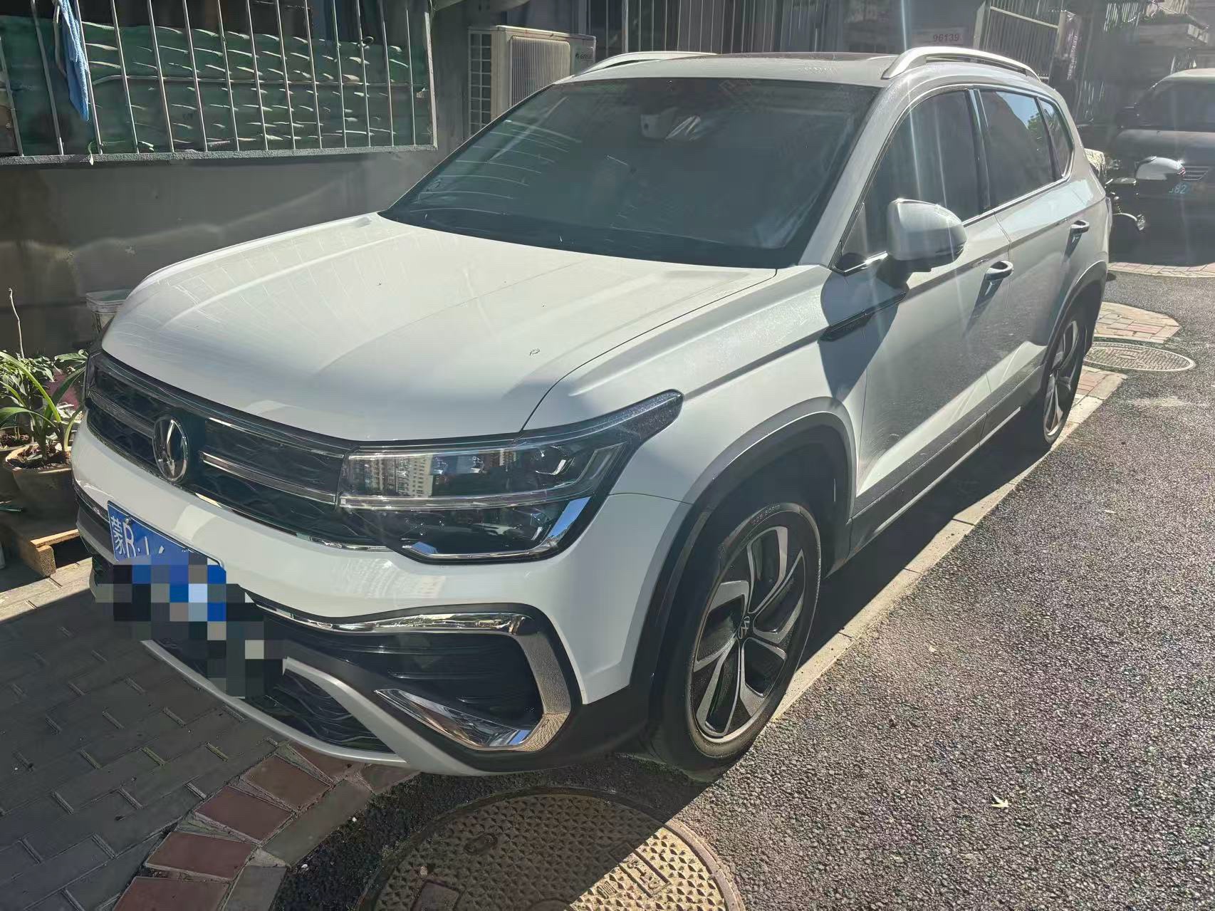 2025 car image 