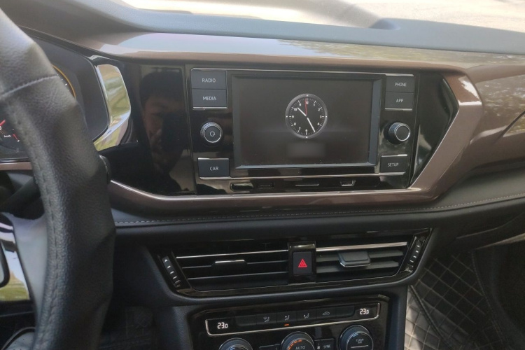 Volkswagen Tharu 2019 #17 Volkswagen Tharu 2019 car image #17