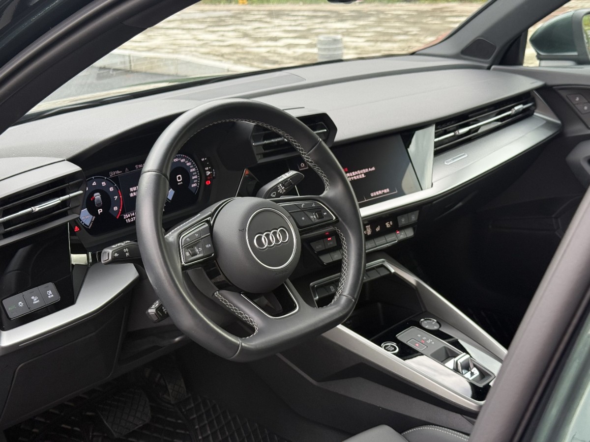 Audi A3 2024 car image #4