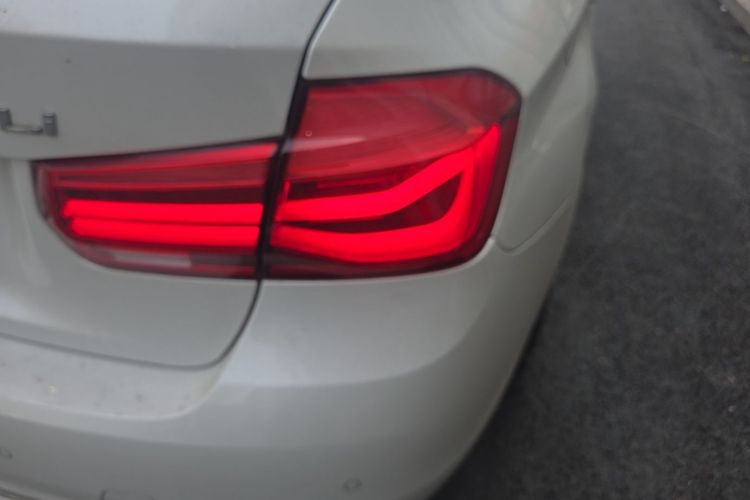 BMW 3 Series 2016 car image #8