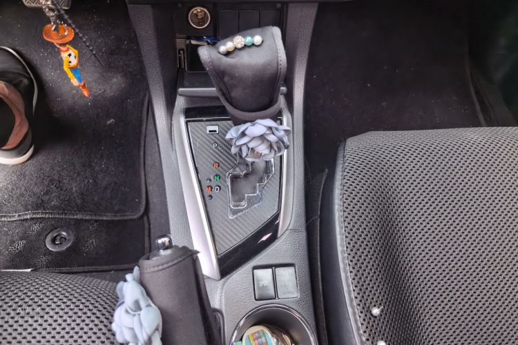 Toyota Corolla 2018 #16 Toyota Corolla 2018 car image #16