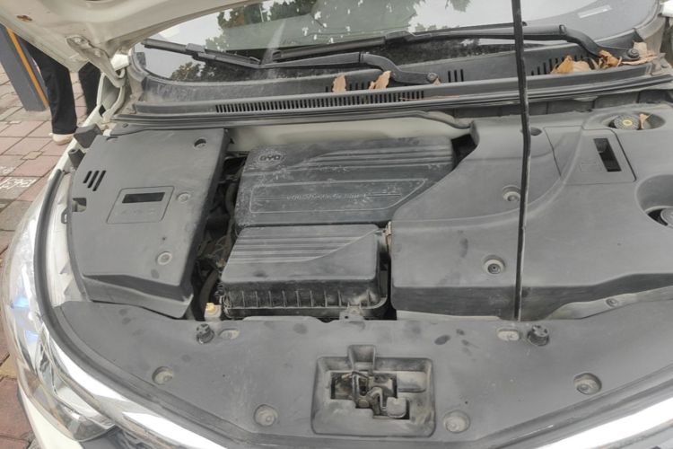 BYD Yuan 2016 #23 BYD Yuan 2016 car image #23
