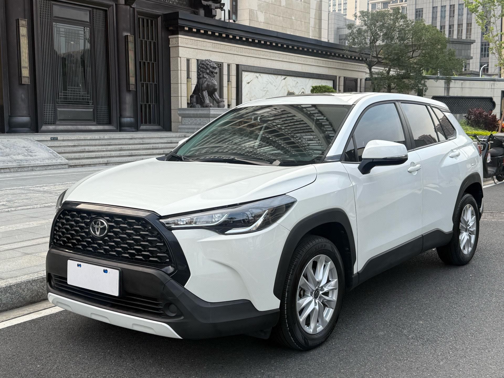 Toyota Corolla Cross 2023 car image 