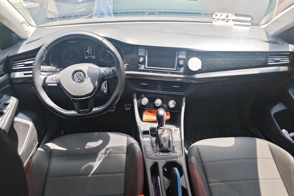 Volkswagen Bora 2020 car image #13
