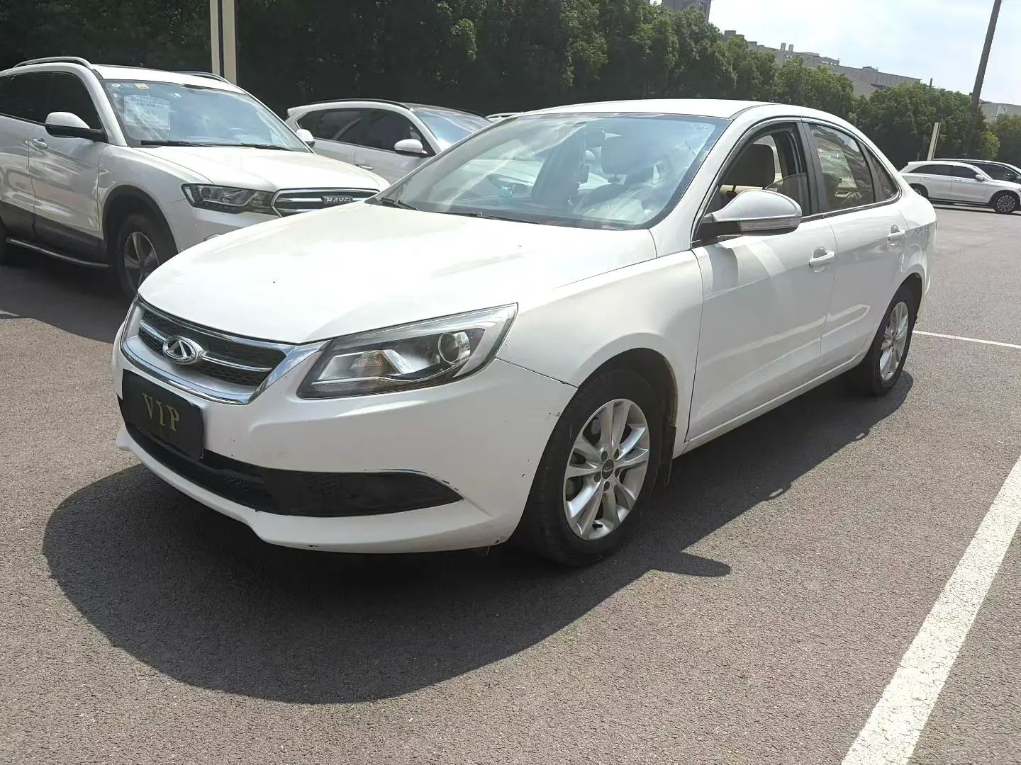 Chery Arrizo 7 2015 car image 