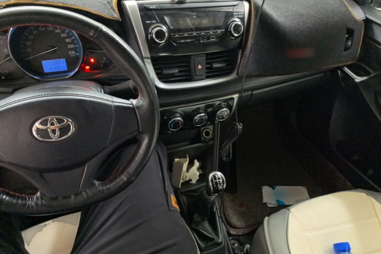 Toyota Vios 2017 #10 Toyota Vios 2017 car image #10